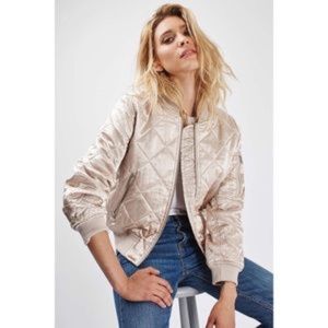 NWOT Topshop Quilted Bomber Jacket Sz 2